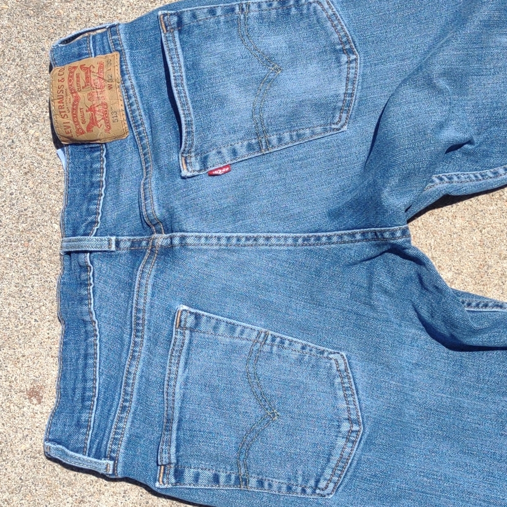 Levis 513 32x 30